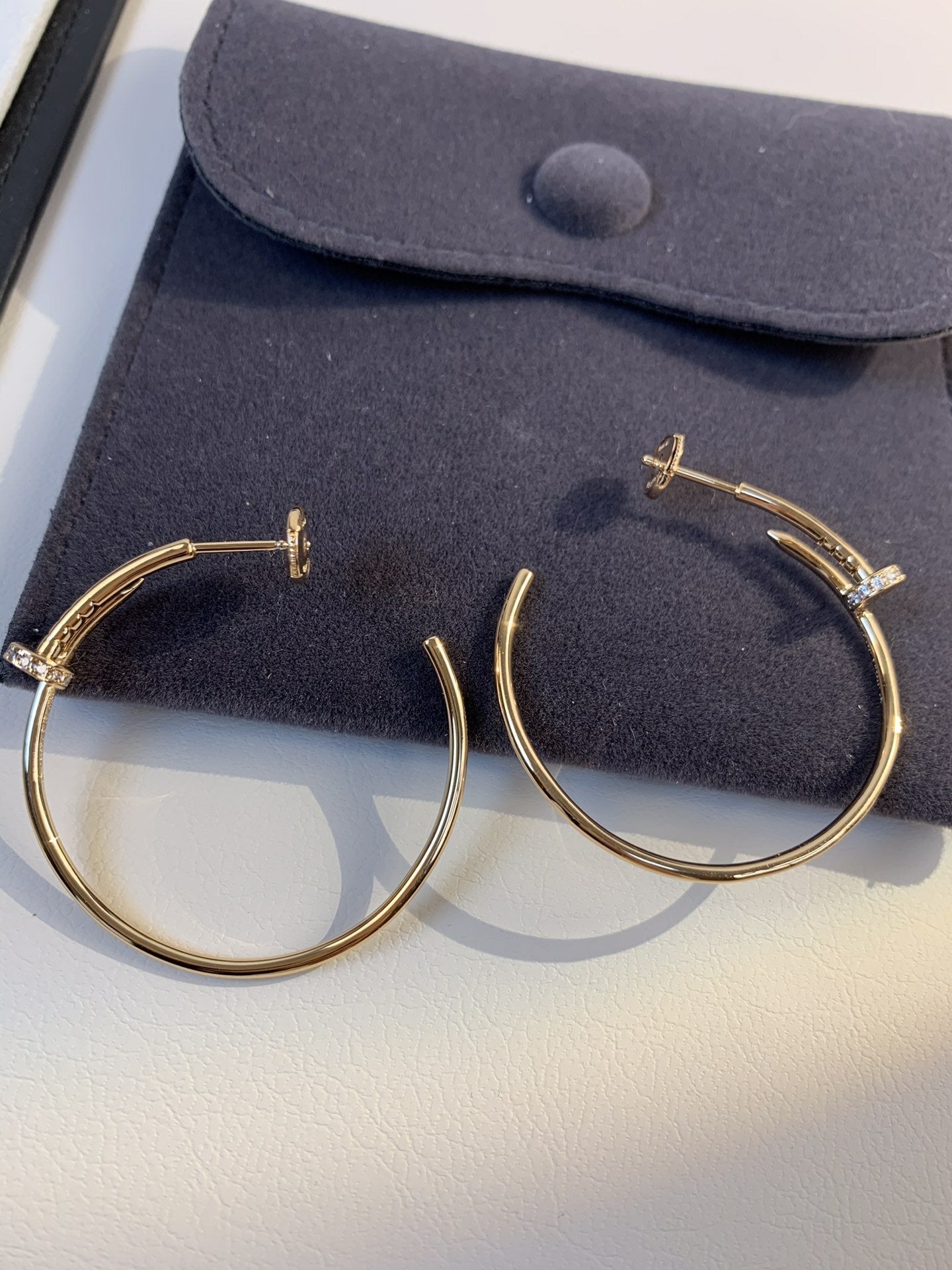 GlowJUSTE EARRINGS GOLD DIAMONDS 1.8MM