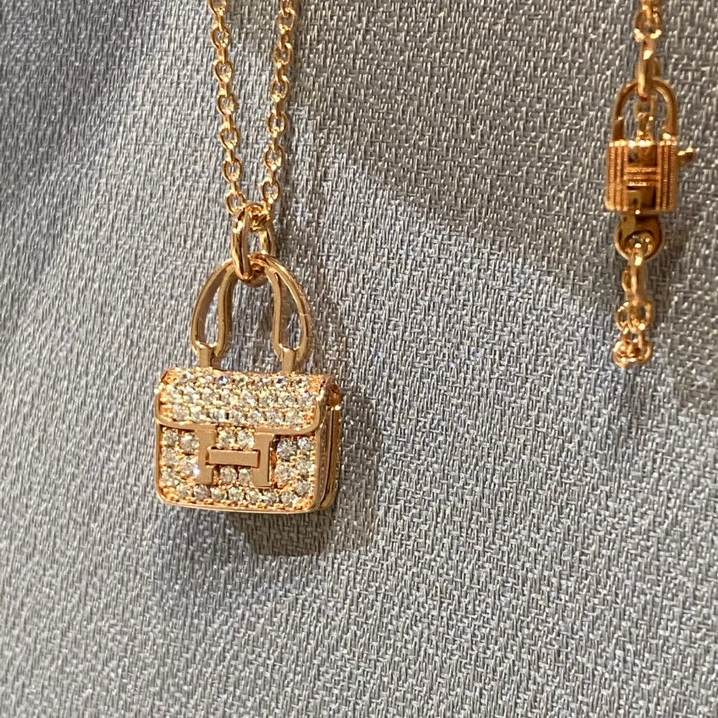 GlowCONSTANCE PEDANT DIAMOND NECKLACE