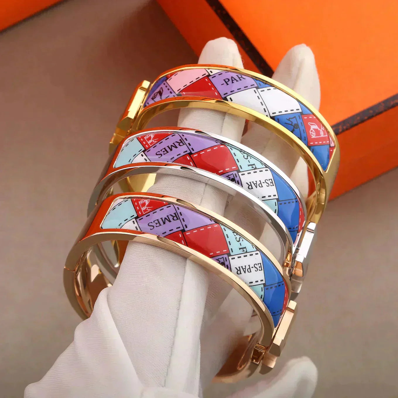 GlowH BRACELET DOTTED BORDER 12MM