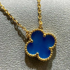 GlowCLOVER 15MM BLUE AGATE NECKLACE