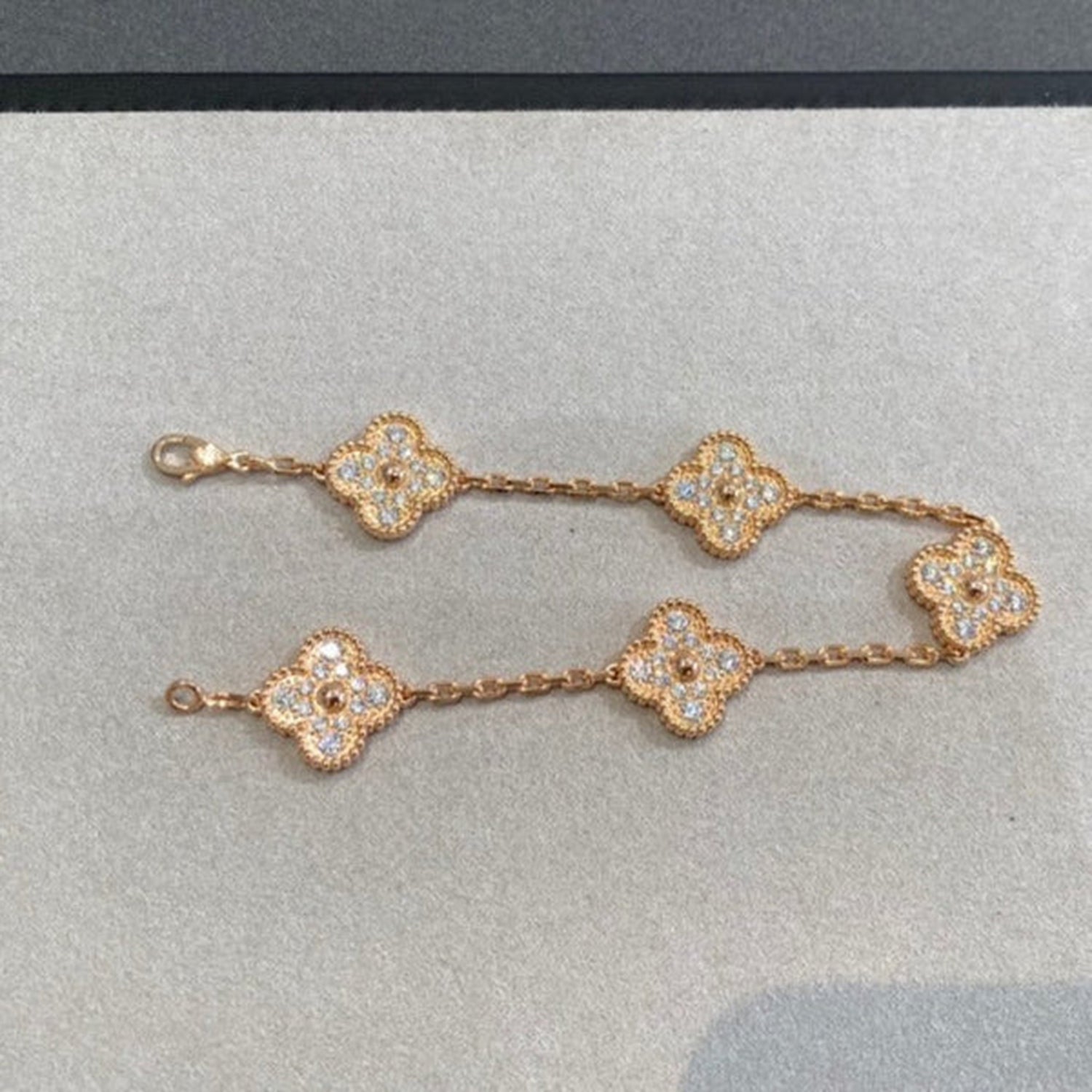 [Glow]New  CLOVER 5 MOTIF FULL DIAMOND BRACELET COLLECTION