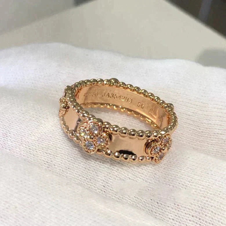GlowPERLEE DIAMOND RING