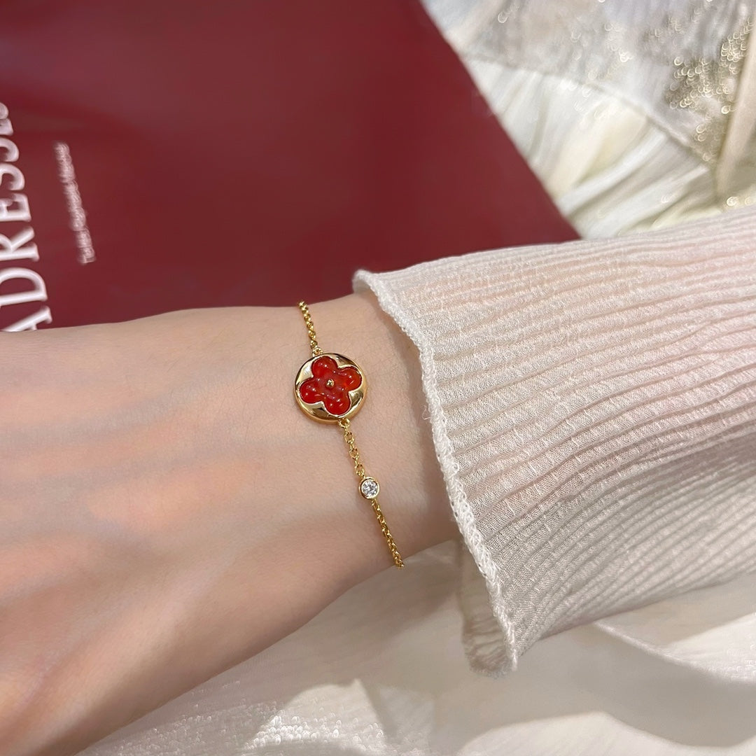 GlowSUN PEDANT CARNELIAN BRACELET