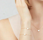 ¡®Glow¡¯CLOVER MINI 9.5MM WHITE MOTHER-OF-PEARL NECKLACE