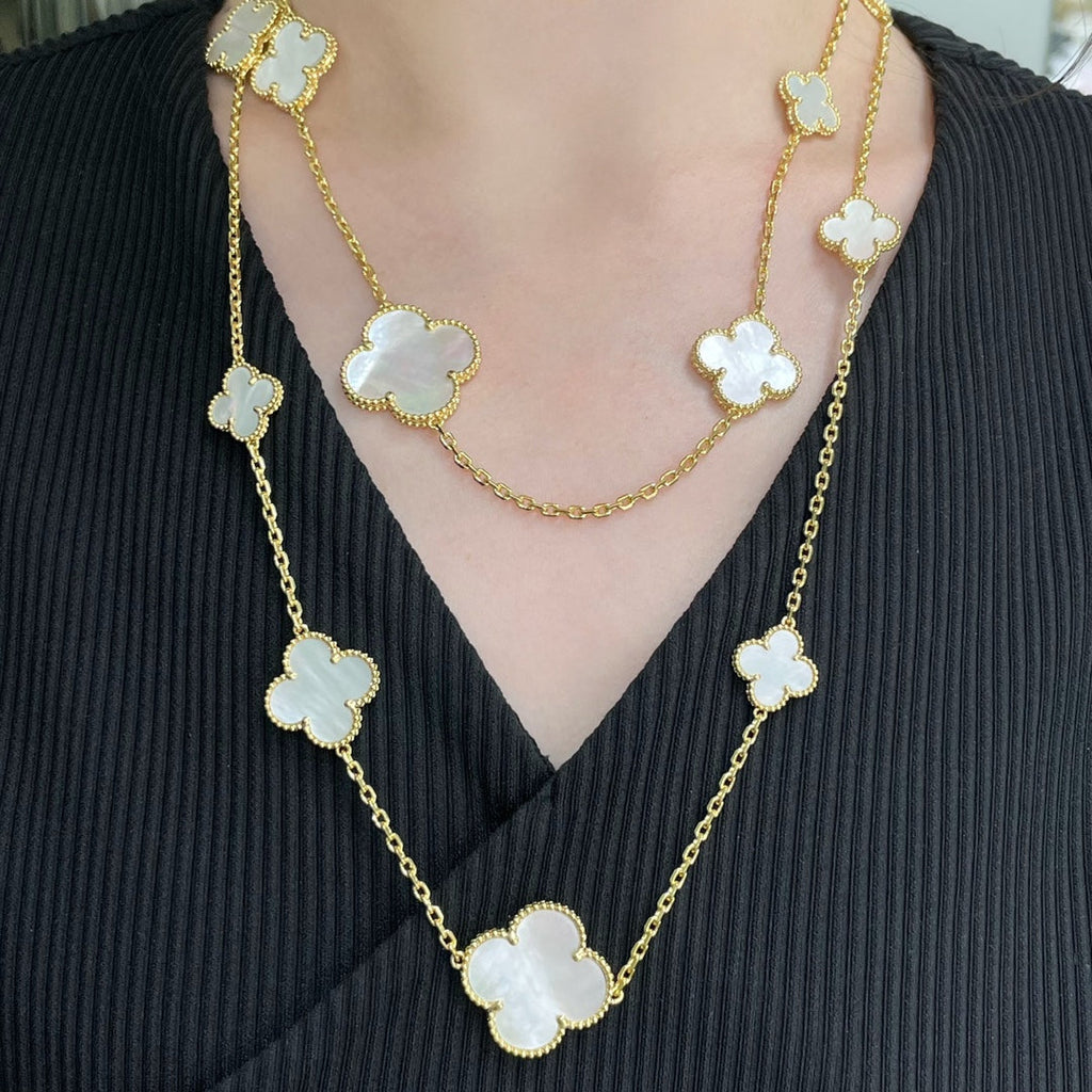 ¡®Glow¡¯CLOVER 16 MOTIF WHITE MOP GOLD NECKLACE