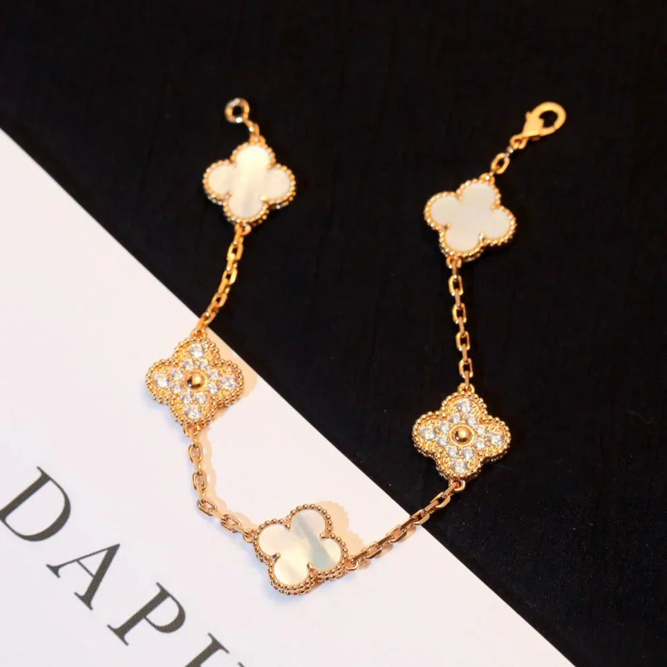 [Glow]New CLOVER WHITE PEARL MOP 5 MOTIF BRACELET COLLECTION