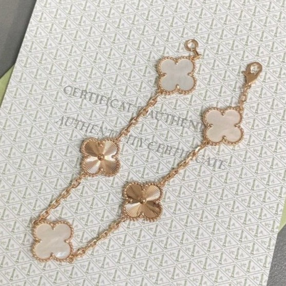[Glow]New CLOVER WHITE PEARL MOP 5 MOTIF BRACELET COLLECTION