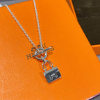 GlowCONSTANCE PEDANT SILVER NECKLACE