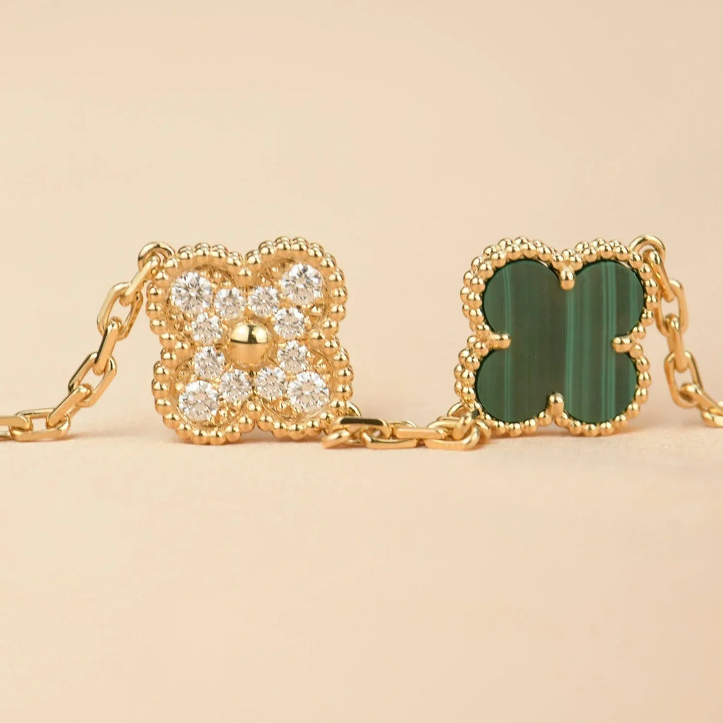 [Glow]New  CLOVER 5 MOTIF MALACHITE BRACELET COLLECTION