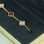[Glow]New  CLOVER 5 MOTIF RED CORNELIAN BRACELET COLLECTION