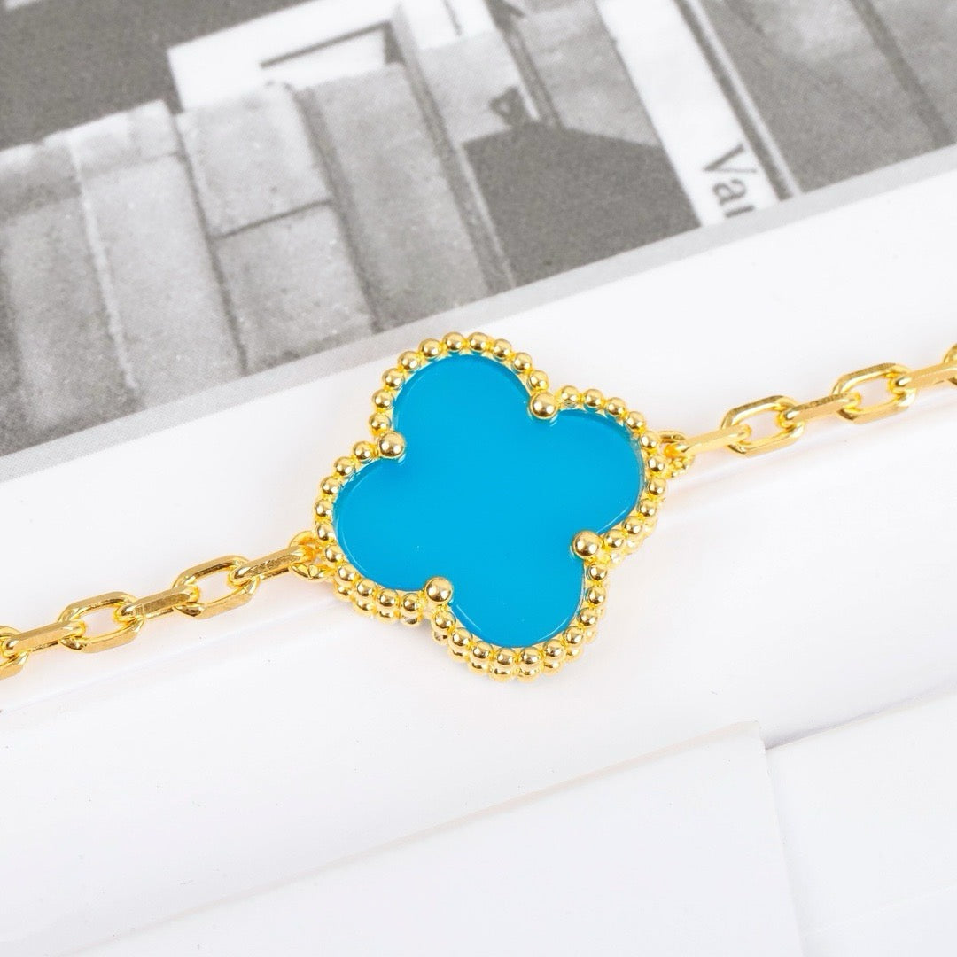 GlowCLOVER 5 MOTIFS TURQUOISE BRACELET