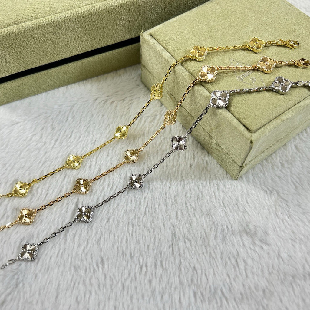 [Glow Jewelry]CLOVER 6 MOTIF DIAMOND BRACELET