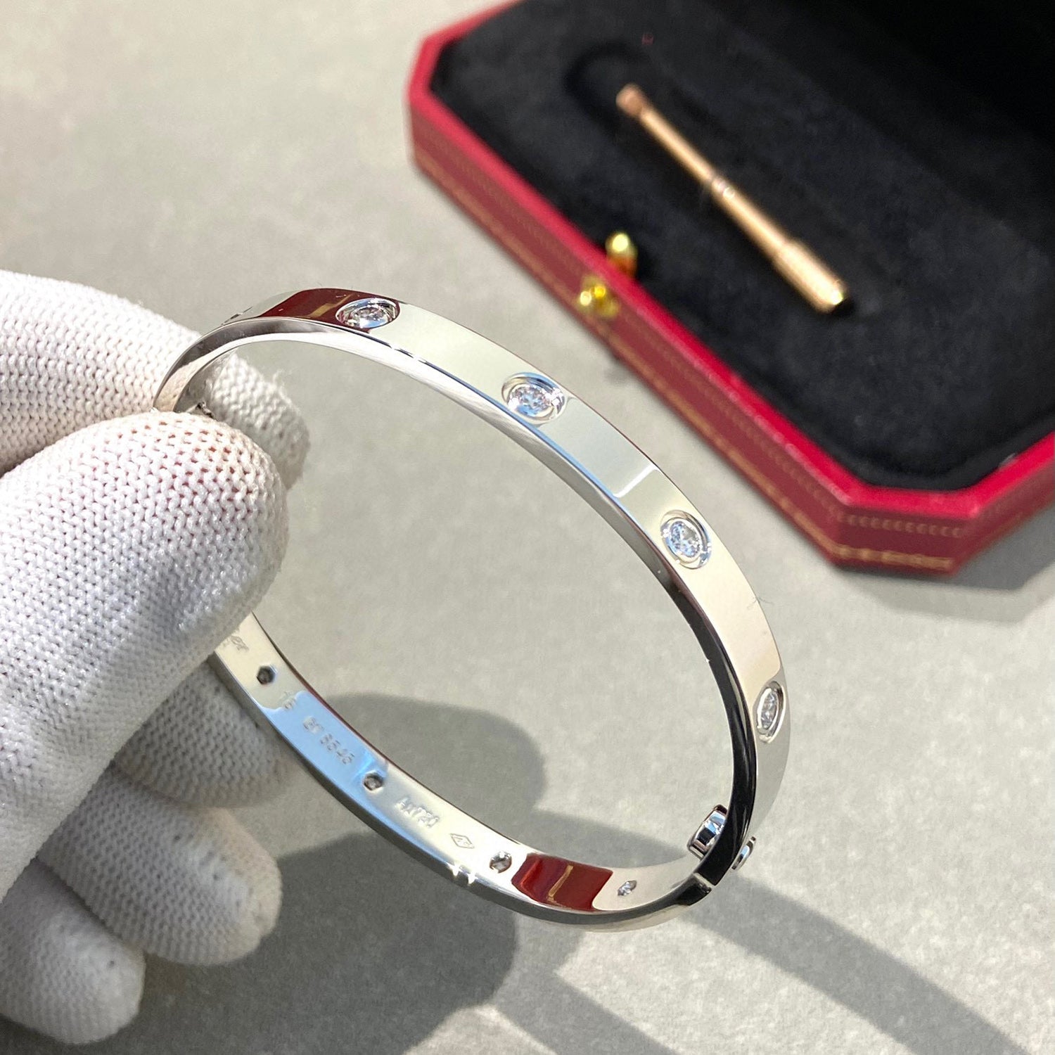 GlowLOVE BRACELET 6.1MM 10 DIAMONDS