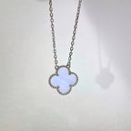 GlowCLOVER 15MM BLUE CHALCEDONY NECKLACE SILVER