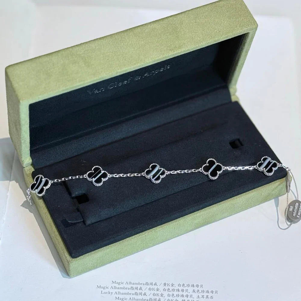 [Glow Jewelry] CLOVER 5 MOTIF PULSAR STONE BRACELET COLLECTION