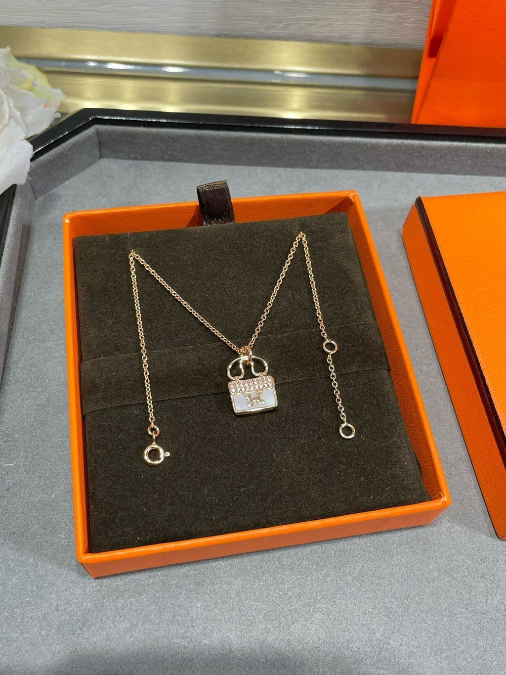 GlowH CIRCE MOISSANITE PENDANT NECKLACE GOLD