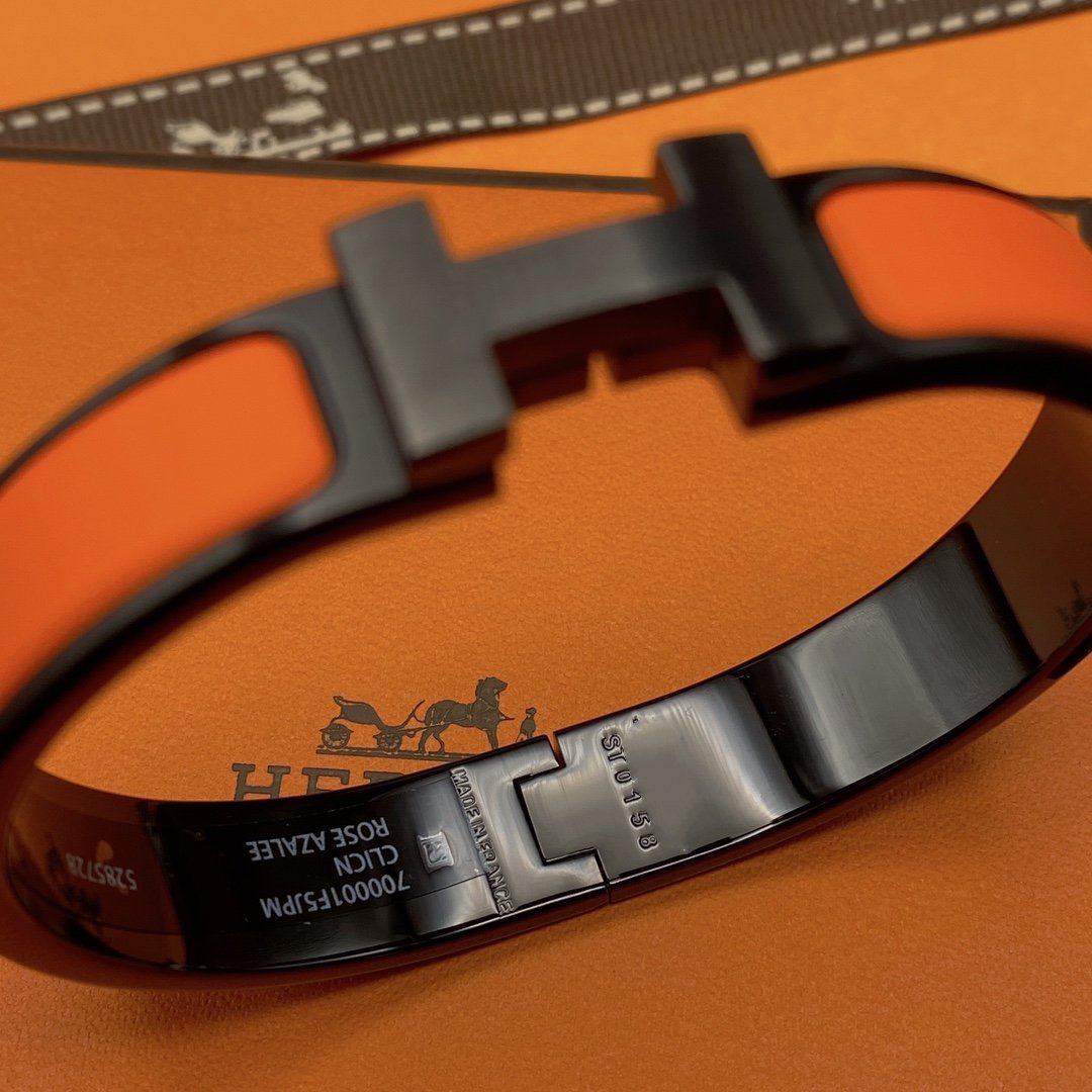 GlowCLIC HM SO BLACK OREGAN BRACELET