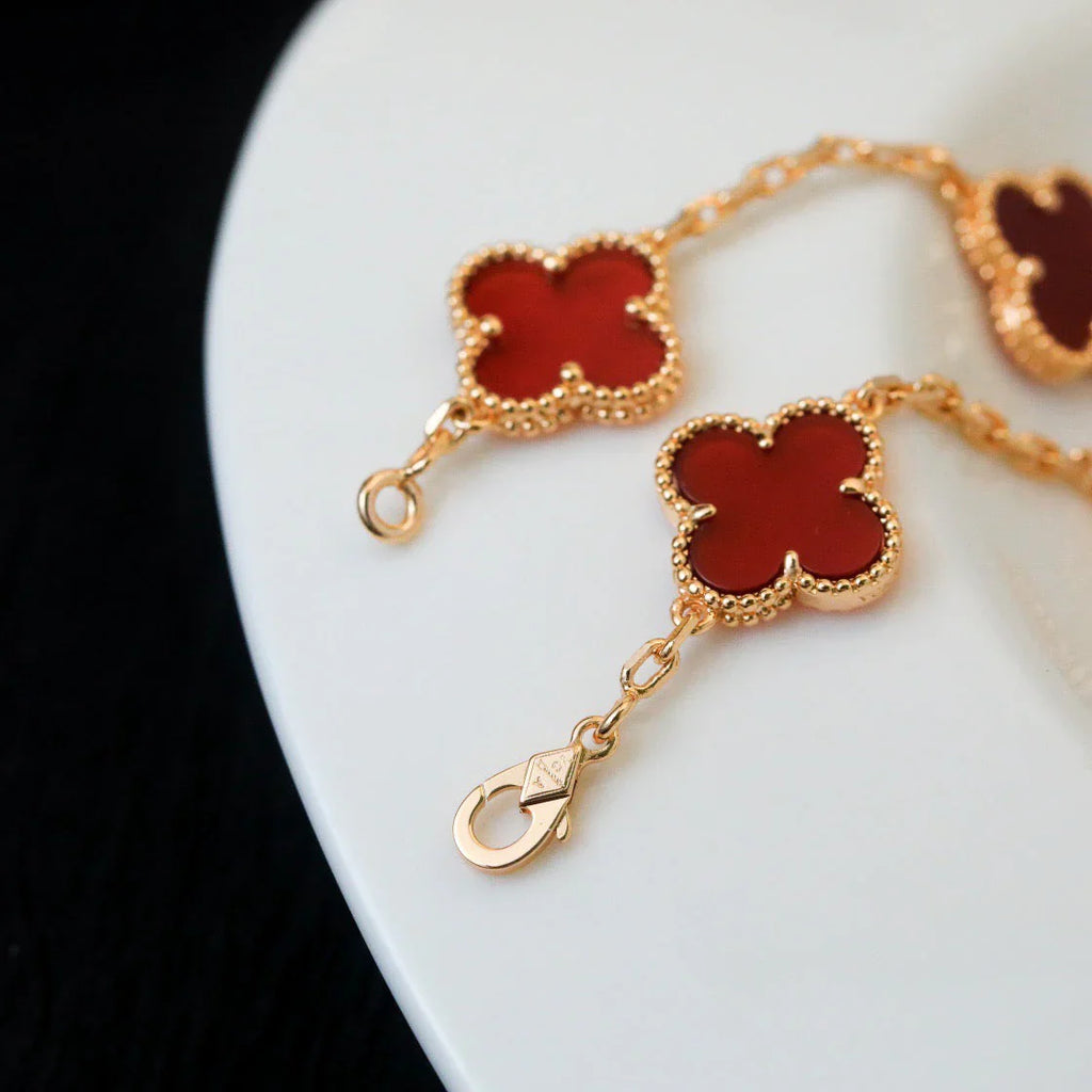 [Glow Jewelry] CLOVER 5 MOTIF RED CORNELIAN BRACELET COLLECTION