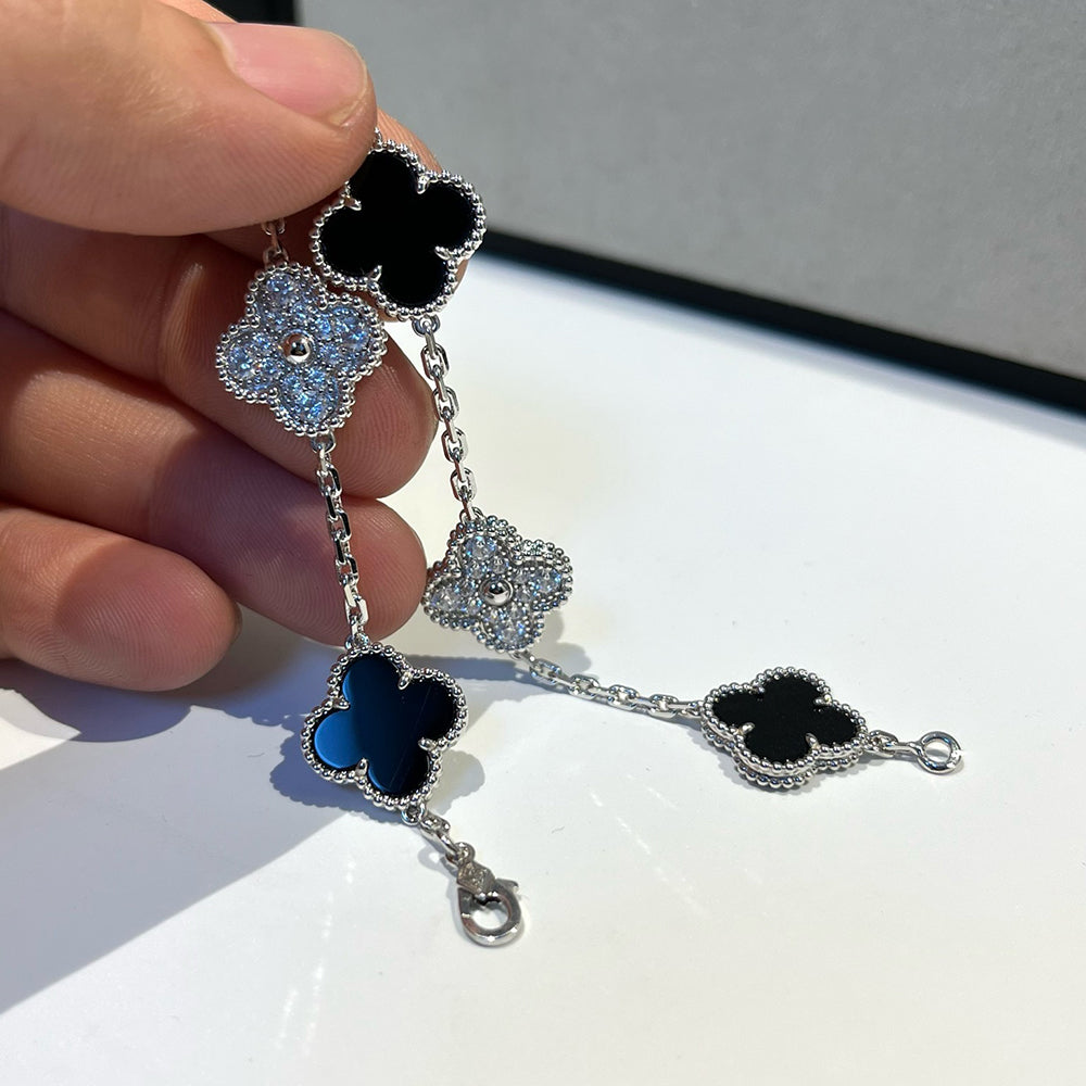 [Glow]New  CLOVER 5 MOTIF ONYXS BRACELET COLLECTION