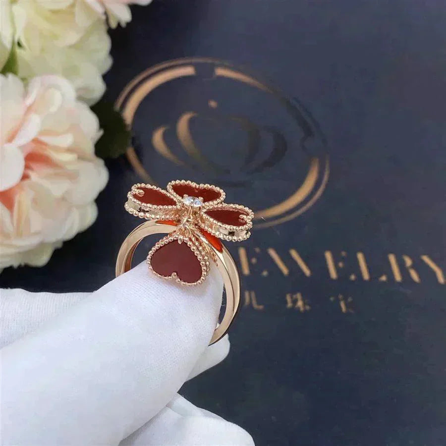 GlowSWEET CLOVER CARNELIAN RING